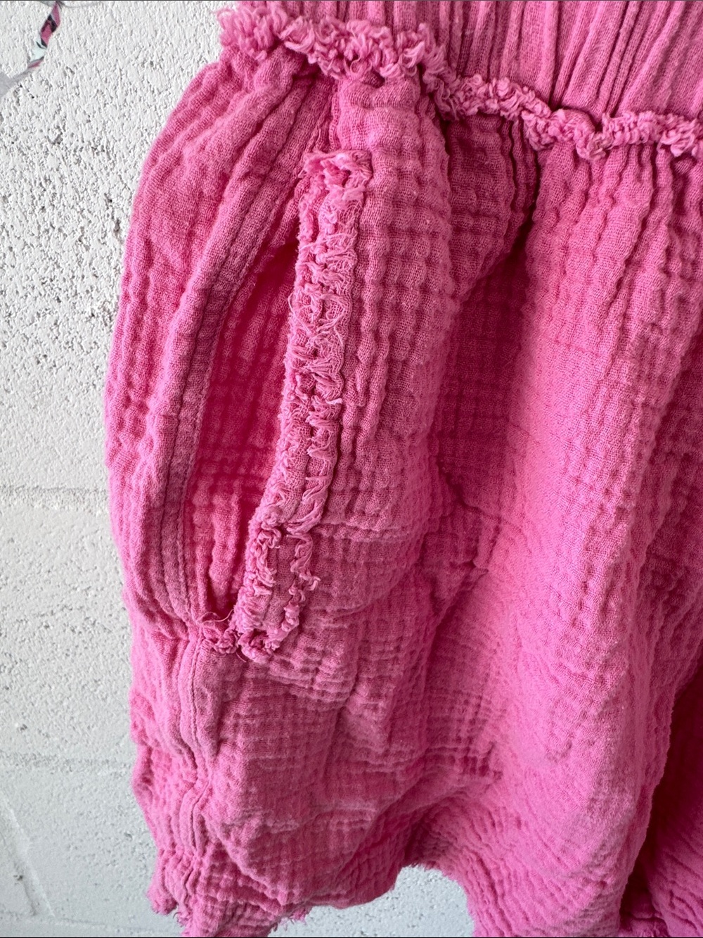 Pink 100% Cotton Elastic-Waist Women’s Shorts - Picture 2 of 4